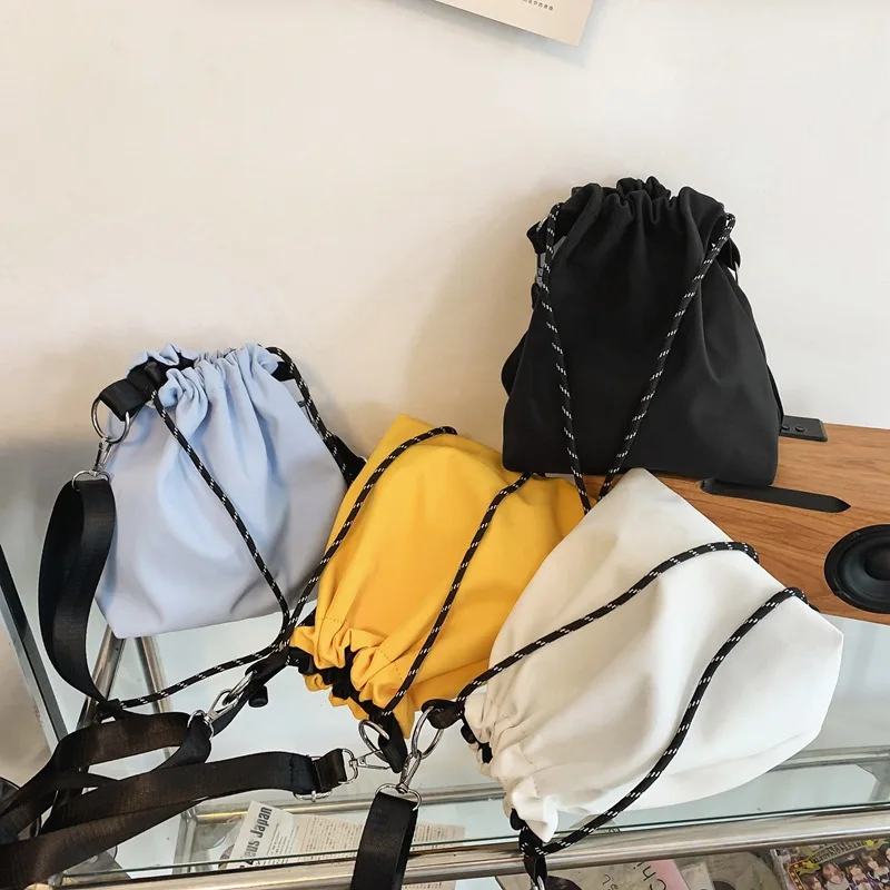 Dustproof Bag Large Capacity Fashion Chain Portable Shoulder Bag
