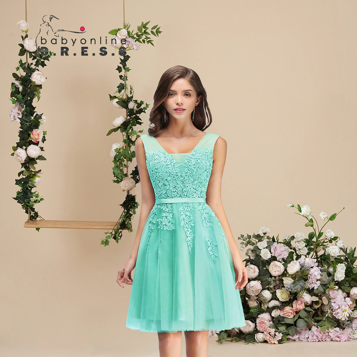 

BABYONLINE Elaborately Floral Top Bridesmaid Dress V-neck Front and Back Flowing Chiffon Skirt Mini Length A Line Gown Wedding