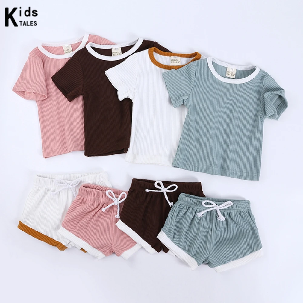 2026 Sommer Kleinkind Jungen Mädchen Kleidungssets Einfarbige Baumwolle Kurzarm-Oberteile + Shorts mit Elastischem Bund Säuglingsset Neugeborenen-Outfits
