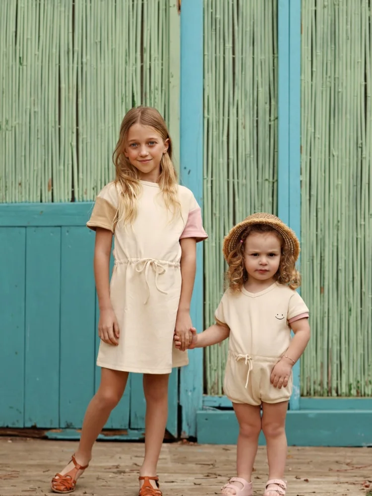 Mail's 2025 New Designs Boys Girls Matching Clothes Cotton Clothes with Embroidery Dress T shirt Romper One Set 2