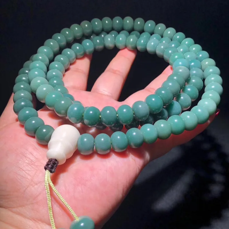 

Yin Skin Green Bodhi Bracelet108Piece Apple Orchard Emerald Green Dark Bracelet Ivory Nut Three-Way