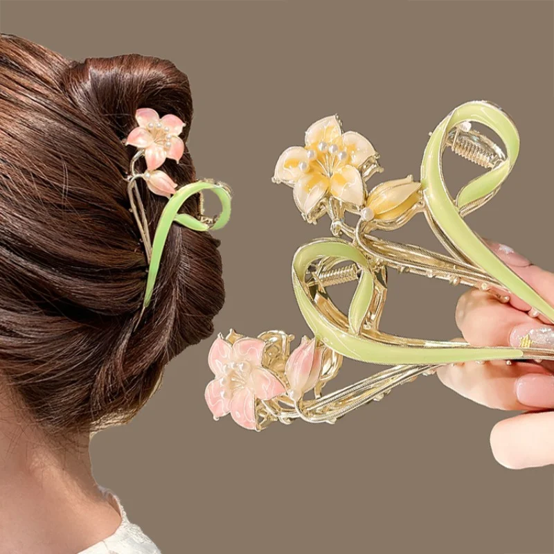 

Women Sweet Lily Flower Metal Hair Claw Large Clips for Thick Hair