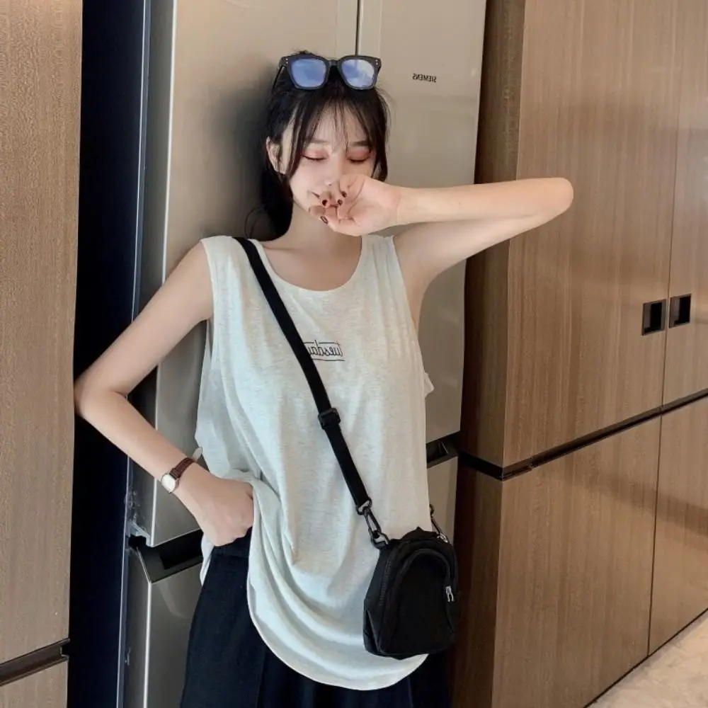 Breathable Loose Sleeveless T Shirt Simple Curved Hem Vest Top Women Large Size Summer Clothes Casual Tank Top Girl Ladies