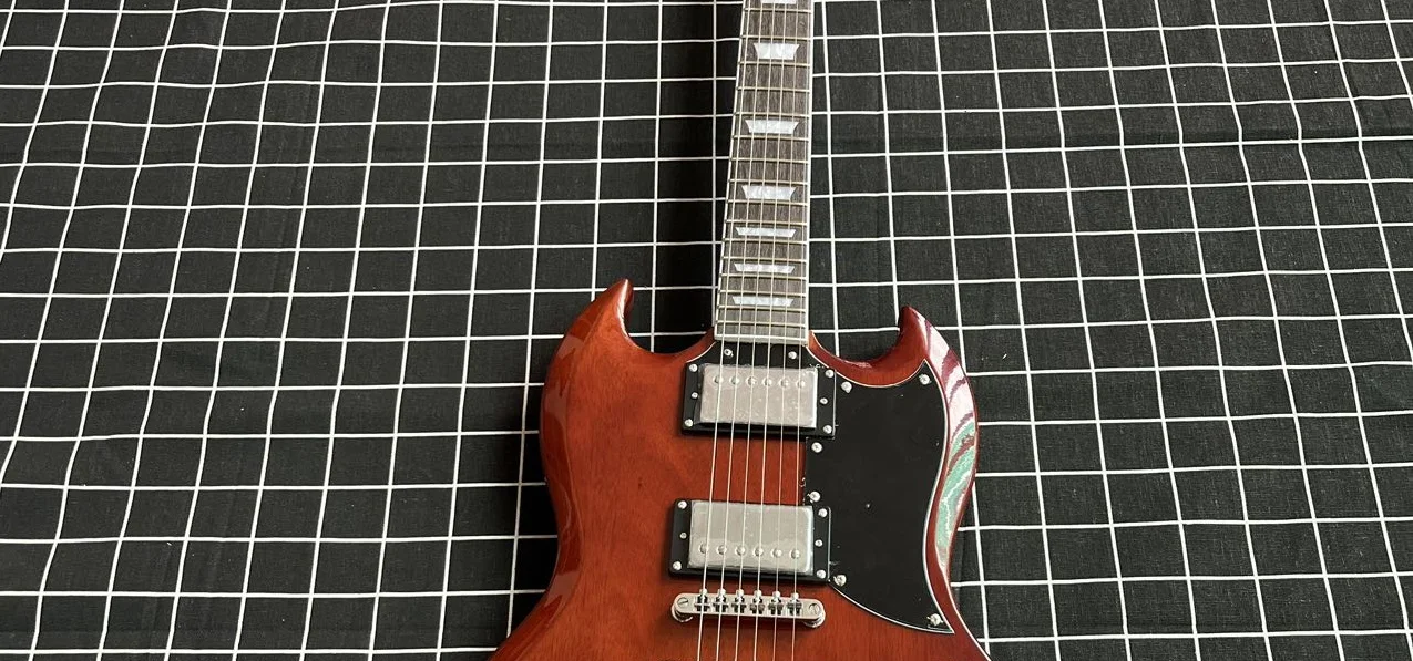 Factory outlet the top quality Cream SG Electric Guitar Hardware White Pick Guard Glossy Finish Good audio quality fvgdvfd