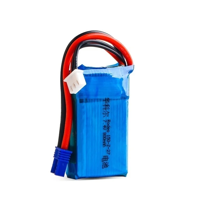 Batterie Lipo 2S 7.4V 800mAh 35C pour Walkera Rodeo 150 F150 posée à côté du drone, prête à être installée.