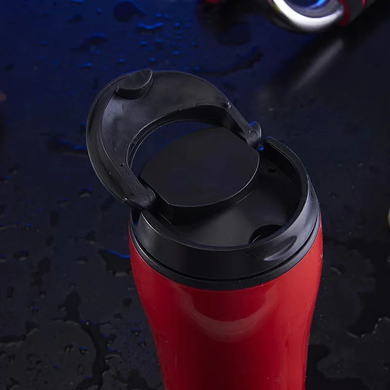 Magic suction cup will not pour water cup portable creative plastic anti-inverted non-slip anti-scalding water / bottle water bottle plastic water bottle plastic cup