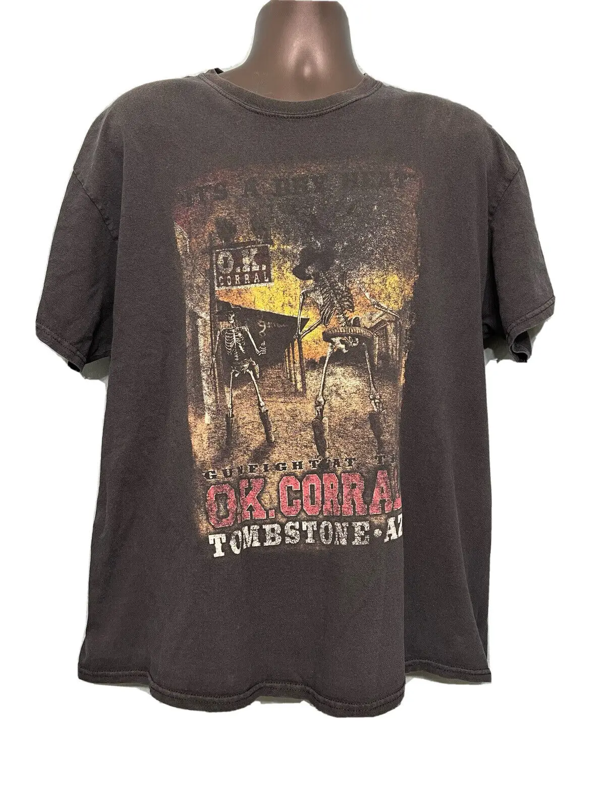 Gunfight At The O K Corral Tombstone Arizona T Shirt Distressed Xl Scheletri Sb1 Maniche Lunghe O Corte