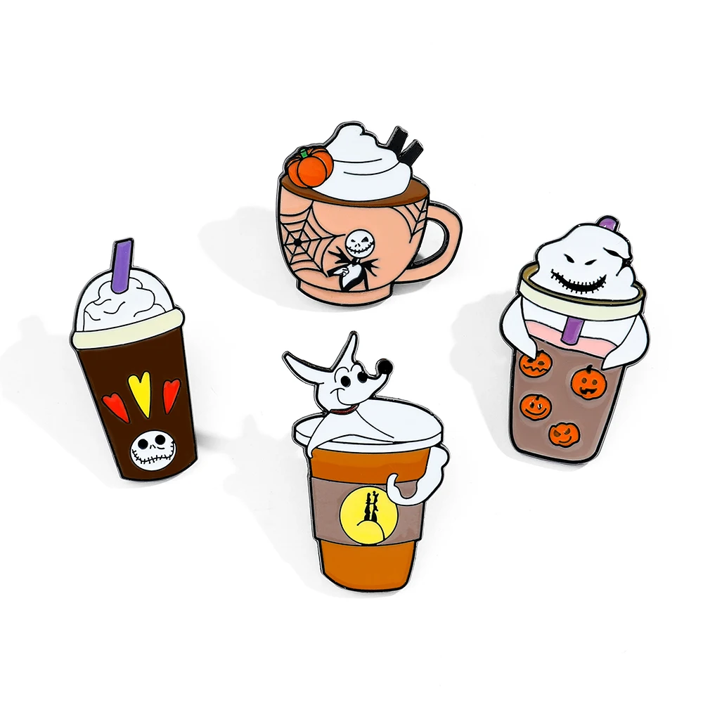 Disney The Nightmare Before Christmas Spilla Cartoon Figure Ice Cream Milk Tea Jack Skellington Metal Badge Smalto Pin Jewelry