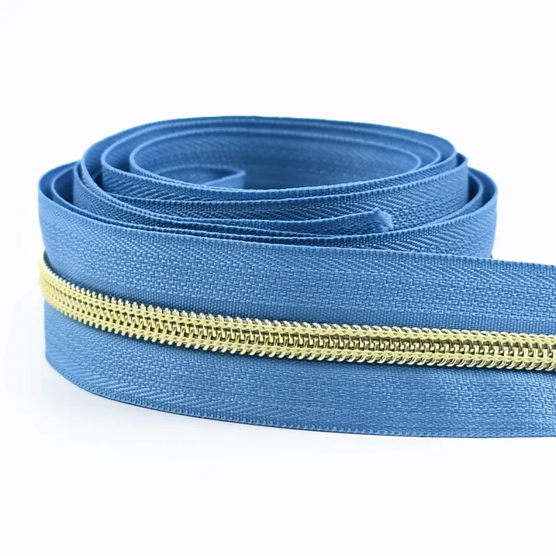 Durable Nylon Zipper for Sewing and DIY Projects