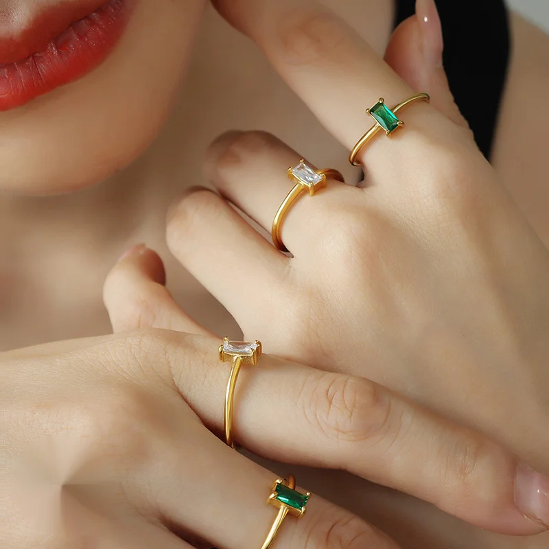 Korean Style Simple And Compact Plain Ring Bracelet With Inlaid Blocks White Green Zircon Ring Niche Design Non Fading Bracelet_voghion.com