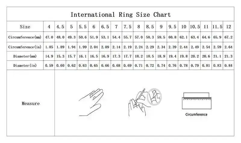 Twist Moissanite Band