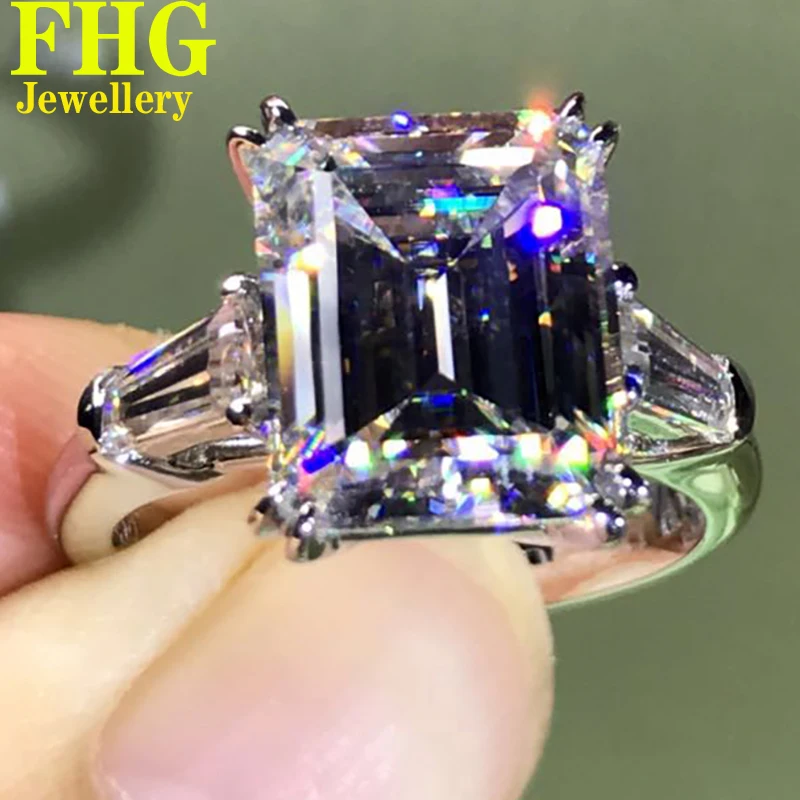 

1 2 3 4 5 Carat Solid Au750 18K White Gold Ring DVVS1 Moissanite Diamonds Ring Emerald Shape Wedding Party Engagement birthday