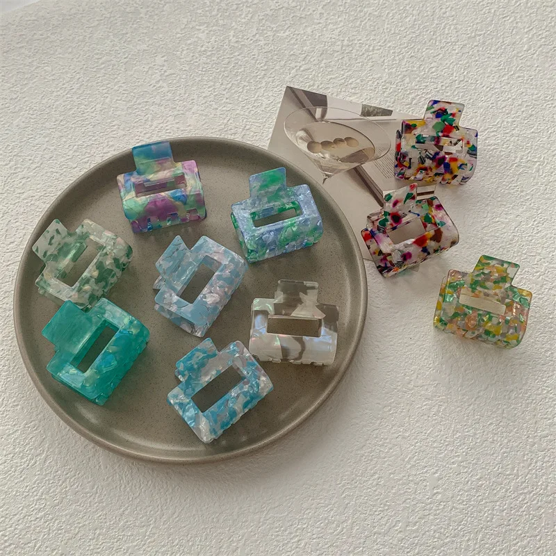 Vintage Square Hair Clip Fashion Print Hair Claw Clips Hairpin Crab Barrette Headband Clips Ornament Hair Accessories for Women 2