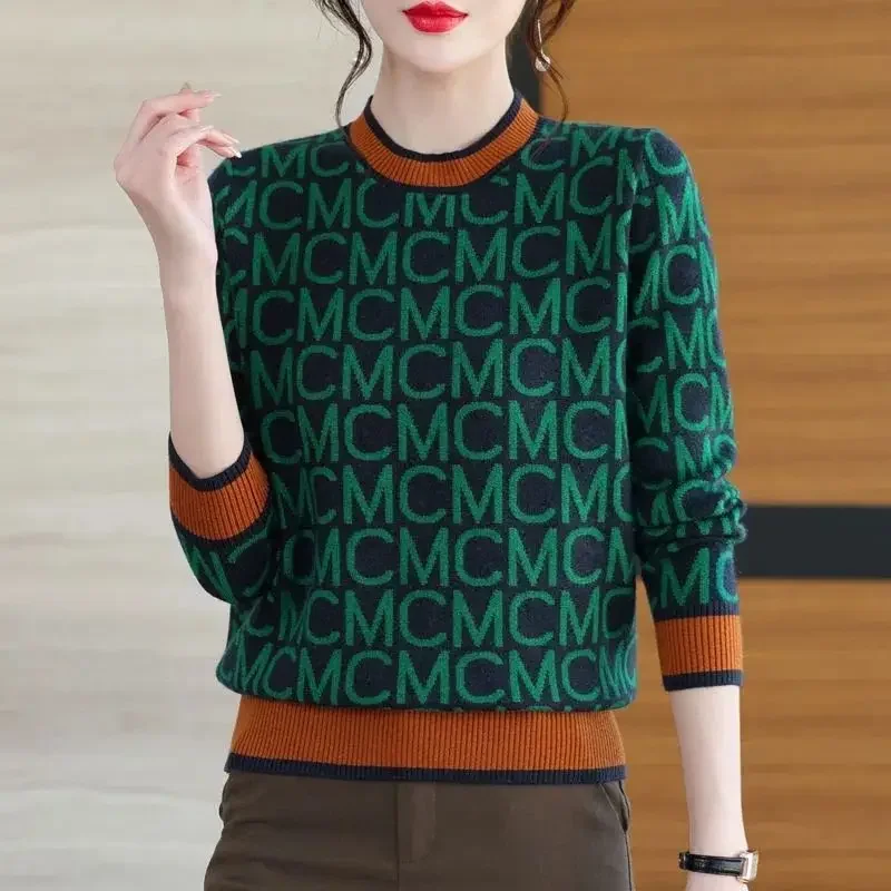 Рисунок 3 - Женский пуловер с круглым вырезом