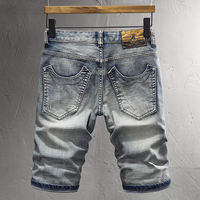 Рисунок 2 - Джинсовые шорты мужские с вышивкой