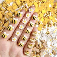 100 PIÈCES Mini Breloques en Résine pour Ongles, Motifs Abeille, Marguerite, Pot de Miel, en Forme de Tranches Plates, pour Nail Art, DIY, Colle Crème, Coque de Téléphone, Décoration Artisanale en Époxy 1