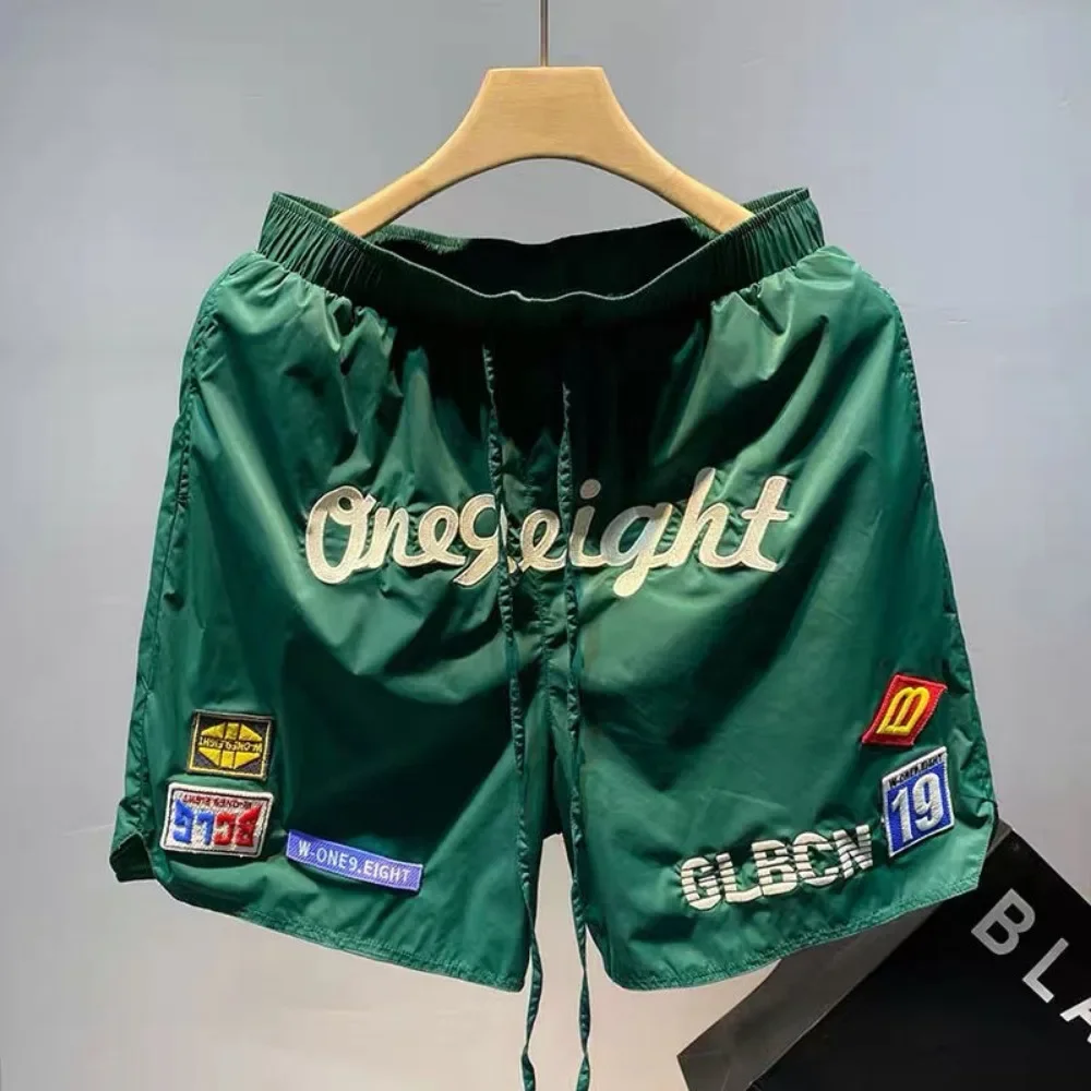 Рисунок 4 - Шорты мужские с вышитыми буквами