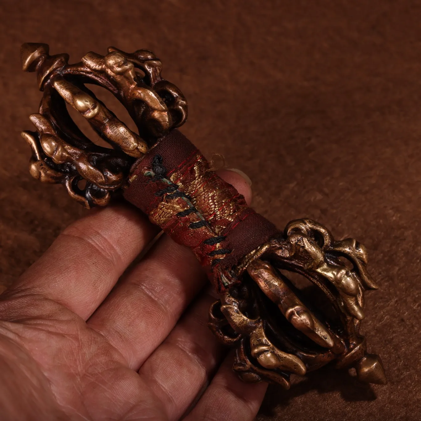 

Exquisite antique all-copper nine-strand magic pestle ornaments