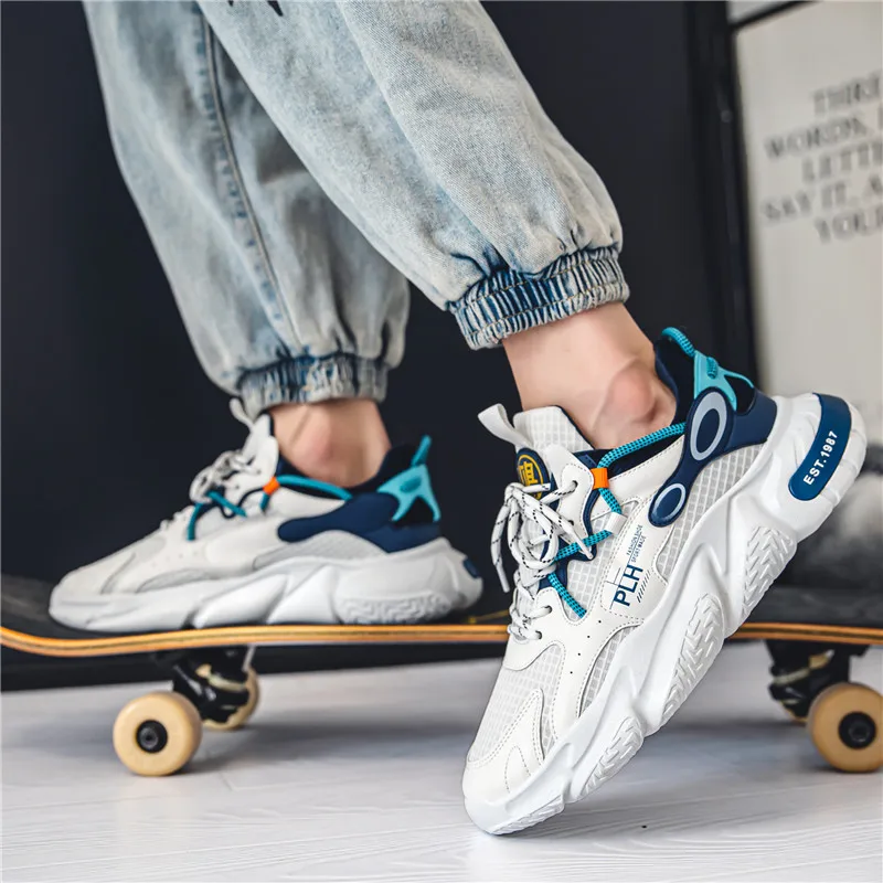 

New Men Shoes Breathable Classic Running Sneakers For Man Outdoor Light Comfortable Shoes Non Slip Walking Shoes Tenis masculino