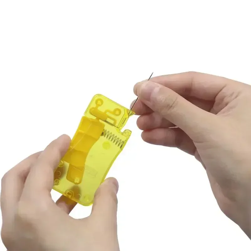 Auto Needle Threader DIY Hand Sewing Threader Hand Machine Stitch Insertion Sewing Automatic Thread Device Household Tools