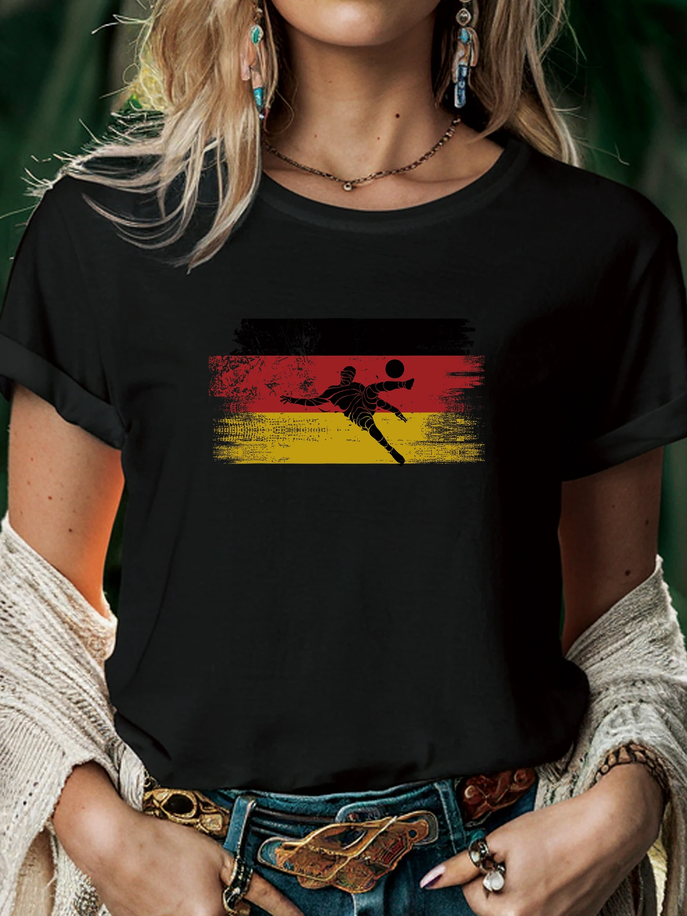 

Creative Design 2024 European Cup Graphic Crop T-Shirt Fashion Short Sleeved T-Shirt Tee Tops Printed O-Neck Casual T-Shirt