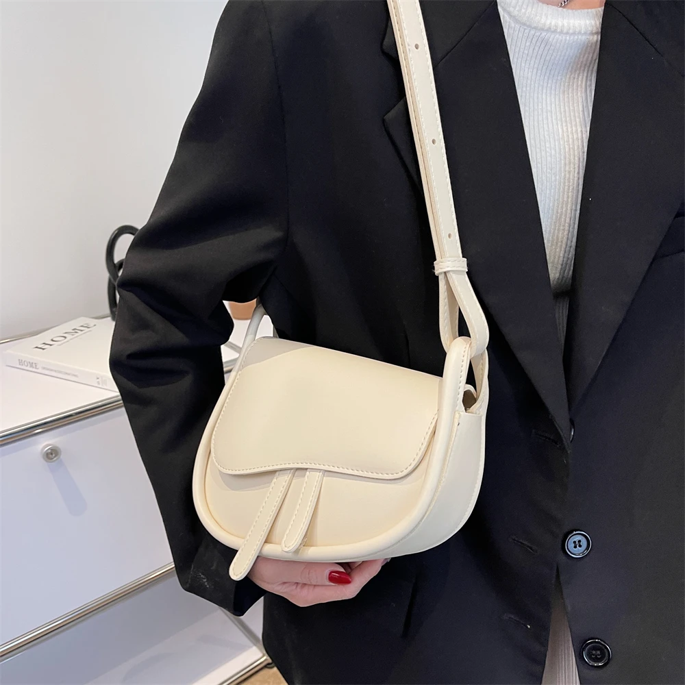 Fashion Saddle Bag New Small Shoulder Bags for Women 2022 High Quality Solid PU Leather Crossbody Female Luxury Messenger Bag 4z shoulder bag diy