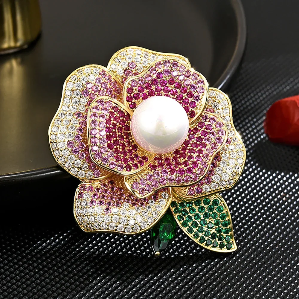 Trendy New Flowers Women Broocht Elegant Crystal Pearl Pins Fashion Female Party Coat Dress Scarf Accessories Yetwelry Gift