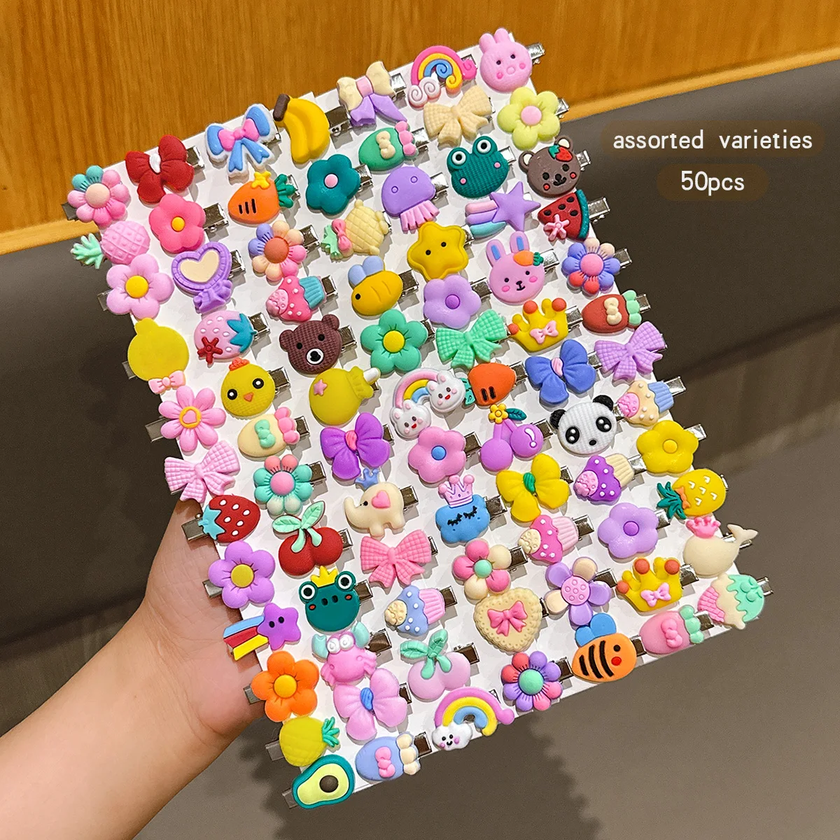20 Charming Cartoon Hair Clips