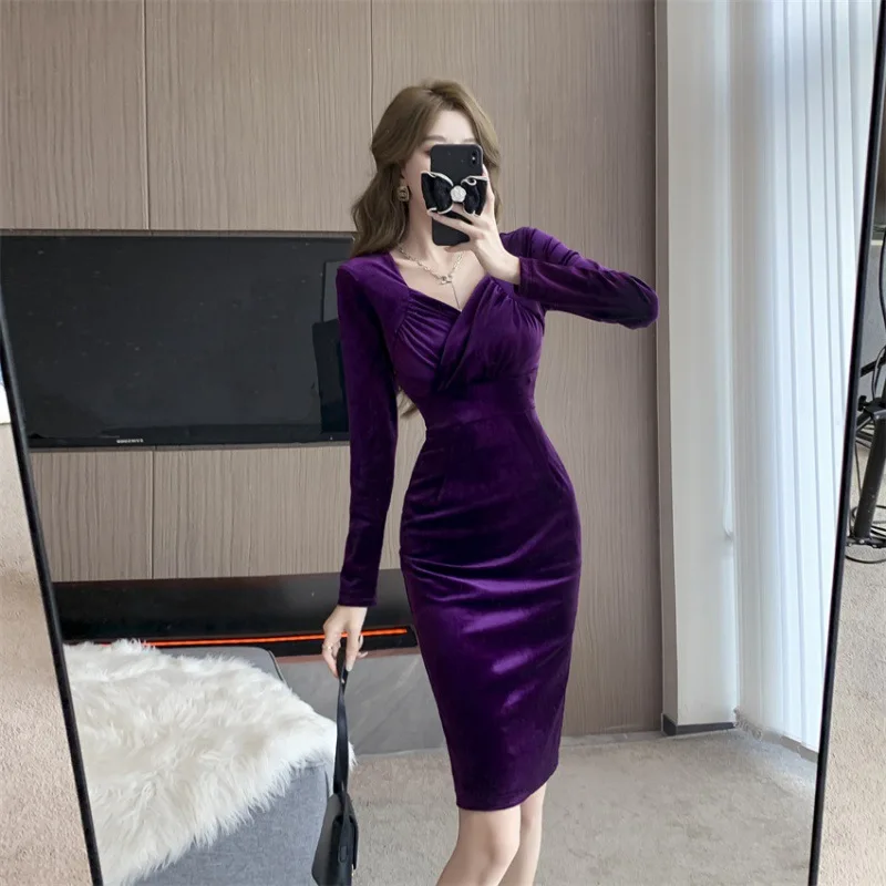 

Golden Velvet Womens Dresses V-neck Solid Purple Knee-length Women's Elegant Dresses Autumn and Winter New Dresses for Women2023