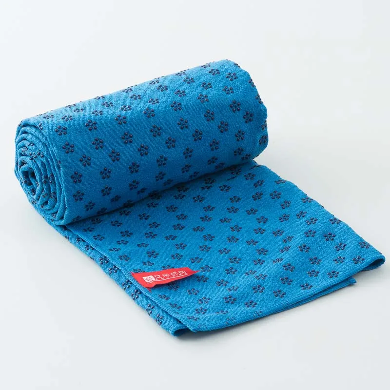 Microfiber anti slip yoga towel, fast dry and nice sweat absorb 3