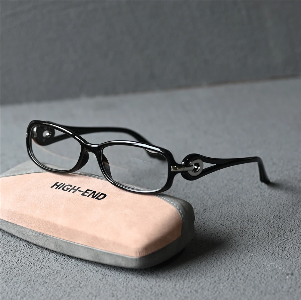 Cubojue Women's Full Rim Oval Tr 90 Titanium Reading Glasses - Image 7