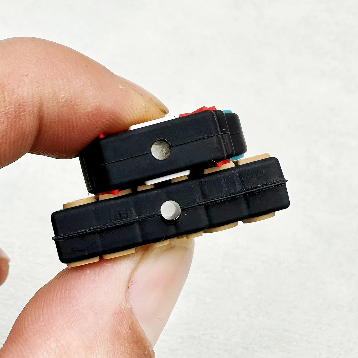 Рисунок 4 - силиконовые бусины в форме кофейного