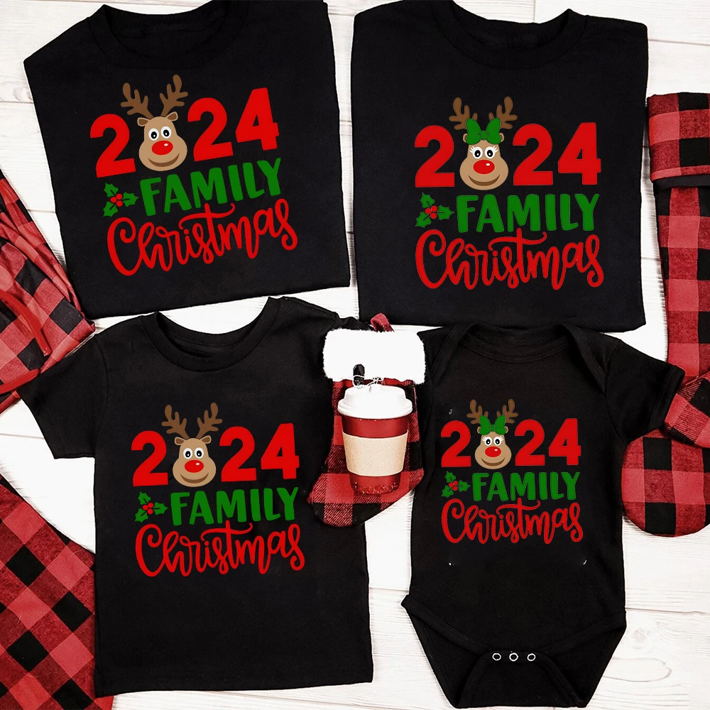 thumbnail image 4 of Conjunto de camisas a juego para Navidad familiar 2024 Feliz Navidad Reno Papá Mamá y yo Camiseta Mameluco de bebé Ropa festiva para el día de Navidad, 4 of 5