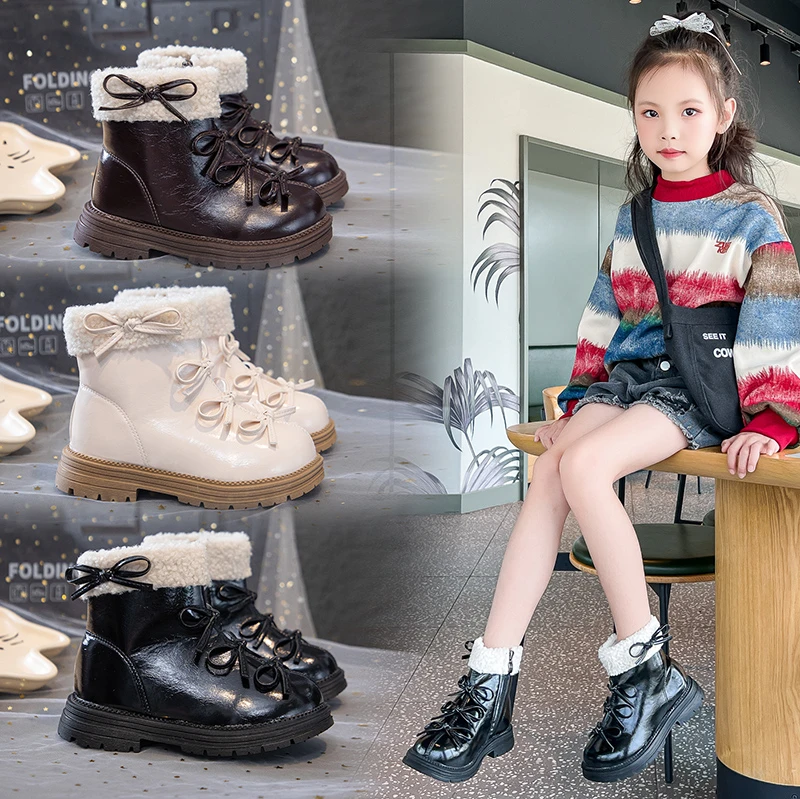 Girls Fleece Ankle Boots with Breathable Lining for Winter