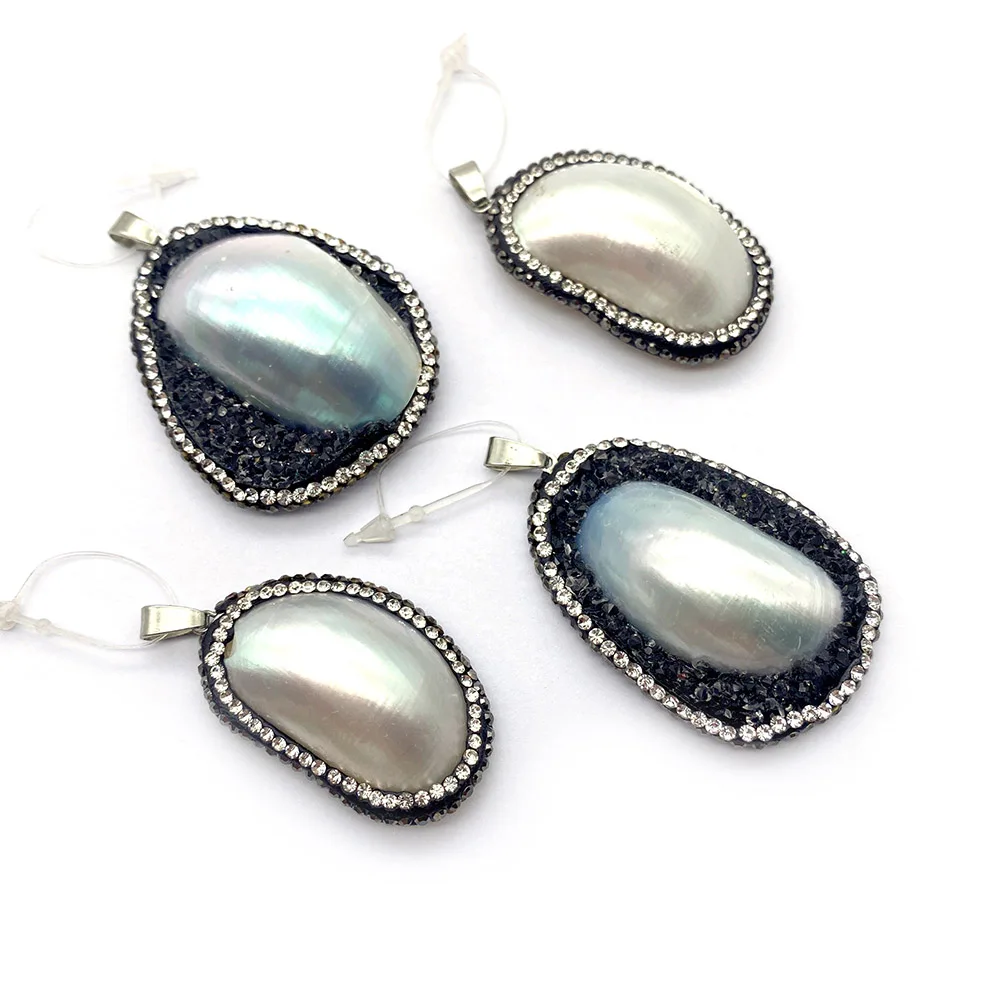 

1pcs Natural Stone Shell Pendant Irregular Shape Inlaid Rhinestone Acacia Bean Pendant DIY Necklace Charm Jewelry Accessories