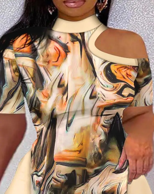 Women's Summer Outfits Include Round Necked, Leaky Shoulders, Marble Printed Cold Shoulder Tops and Shorts, Fitting Fashion Sets