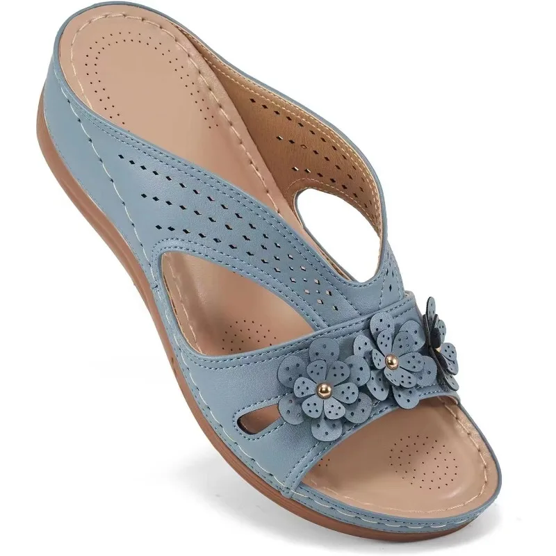 Woman 2024 Trend Women's Slippers Casual Flower Hollow Wedge Beach Shoes Outdoor Fashion Platform Comfortable Non-slip Sandals