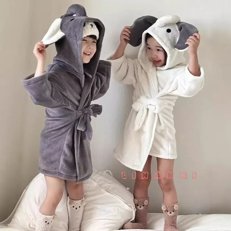 Children's Bathrobe Plush Fabric Elephant Cartoon Design Velboa Children's Sleepwear Unisex Kids' Robe Soft Comfortable Pijama