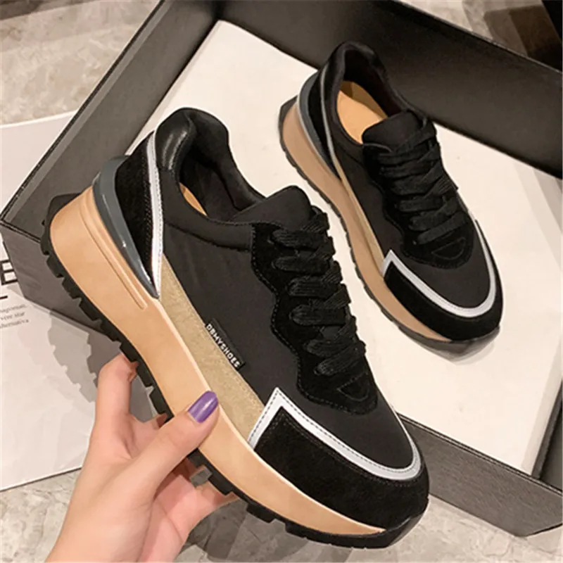 

Spring Autumn Luminous Genuine Leather Women's Chunky Shoes Platform Casual Sports Female Running Shoes Fashion Ladies Sneaker