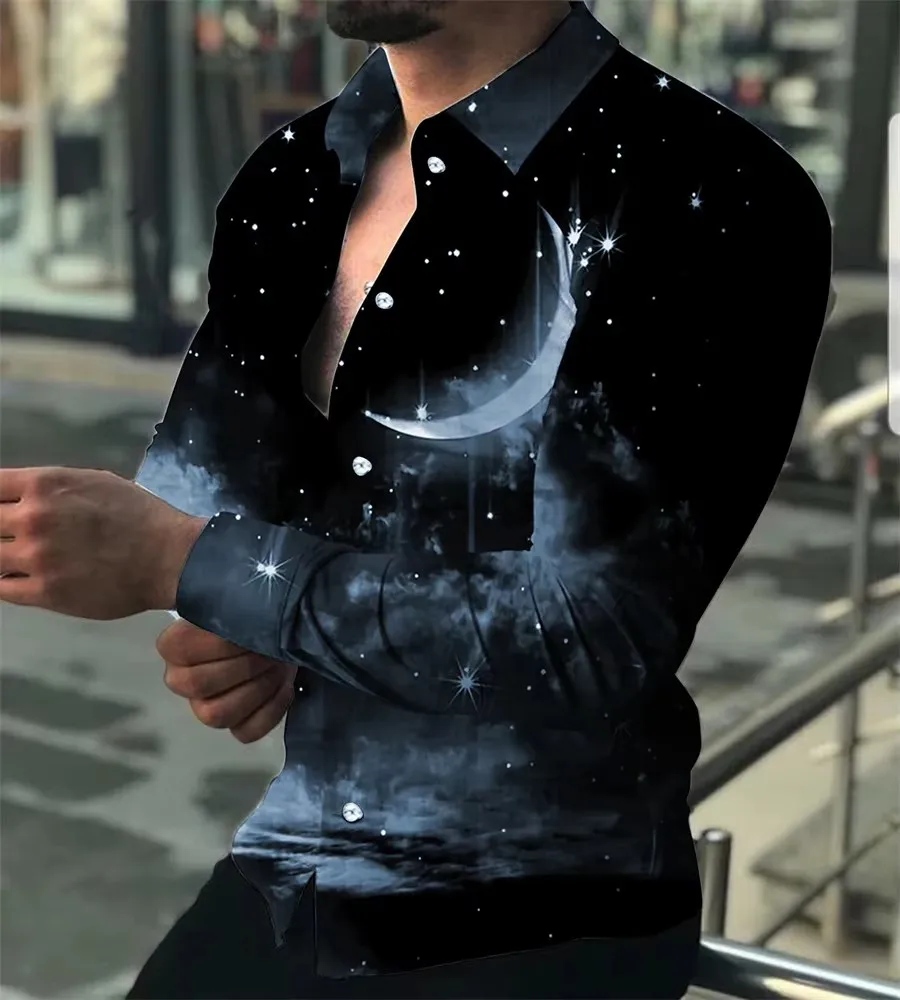 قميص رجالي بأكمام طويلة بتصميم خطوط هندسية باللونين الأسود والذهبي، كارديجان أنيق وعصري من قماش مريح.