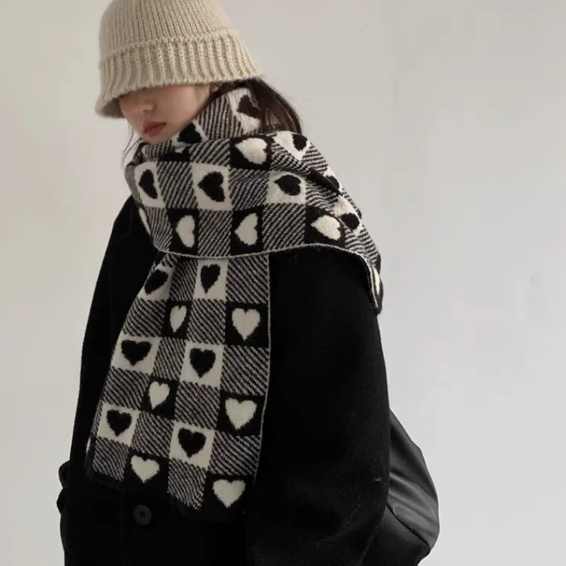 

Wool Knitted Scarf Love Heart Scarf Black White Plaid Scarf Thickened Warm Winter Women's Scarves Christmas New Year Gifts