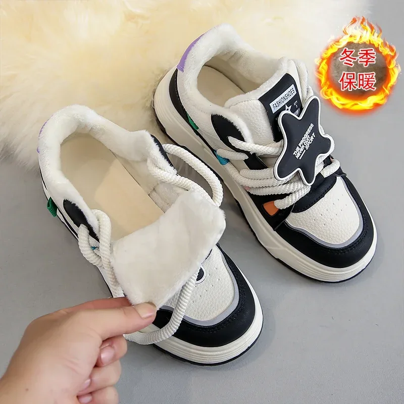 

Women Causal Low Top Shoes Breathable Lightweight Non-Slip Sneakers Comfort Fit Walking Shoes for Male Warm Cotton
