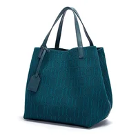 CH Ladies Shoulder Bag Fashion Classic New Pure Color Outer Pocket Ladies Handbag High Quality Craft Large Capacity Handbag - Image 4
