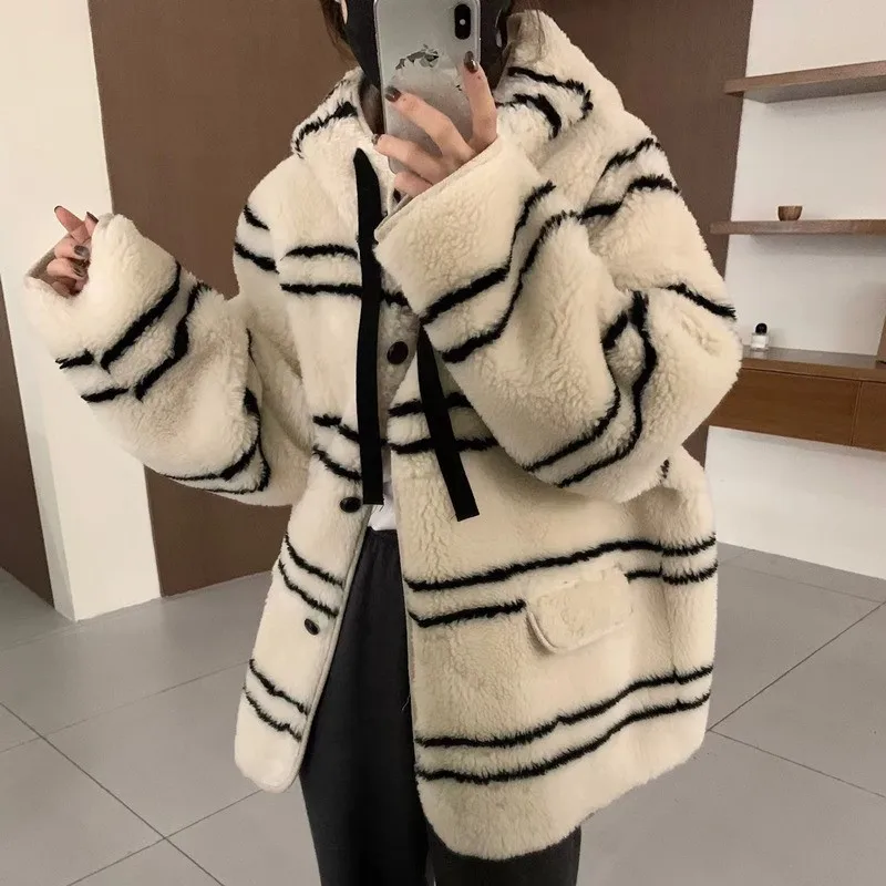 

Hooded Teddy Lamb Wool Jackets Women New Winter Warm Korean Fashion Striped Furry Coat Ladies Pocket Plush Overcoat 2023