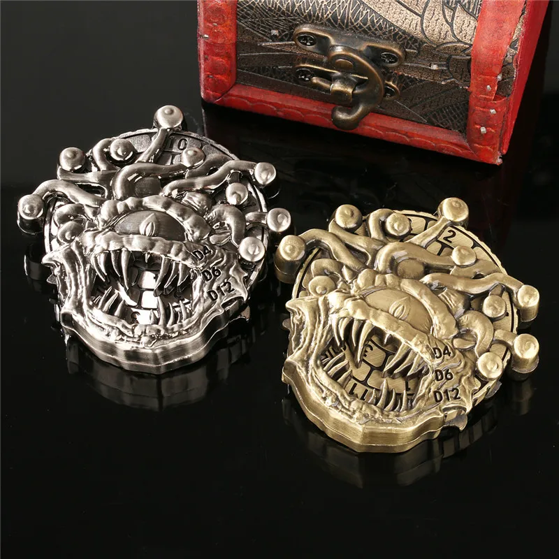 Retro Beholder Form Metall Würfel Spinner 7-in-1 Würfel Rotierendes Fingerspitzenrad für Rollenspiele Gaming Zubehör Hochzeitsgeschenkset – Detail 2