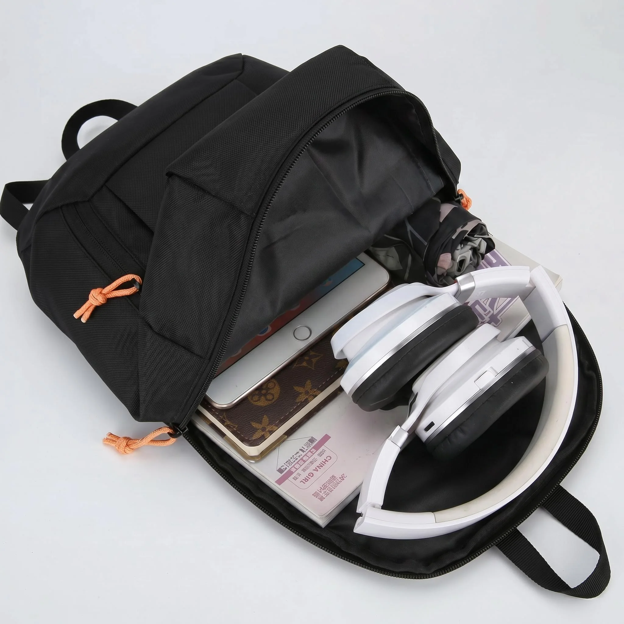 Zaino Leggero da Corsa per Uomini e Donne, Zaino Sportivo da Esterno per Escursionismo, Campeggio, Viaggi, Borsa per la Scuola e il Pendolarismo - immagine 2