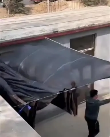 Зажим для солнцезащитной сетки бабочка