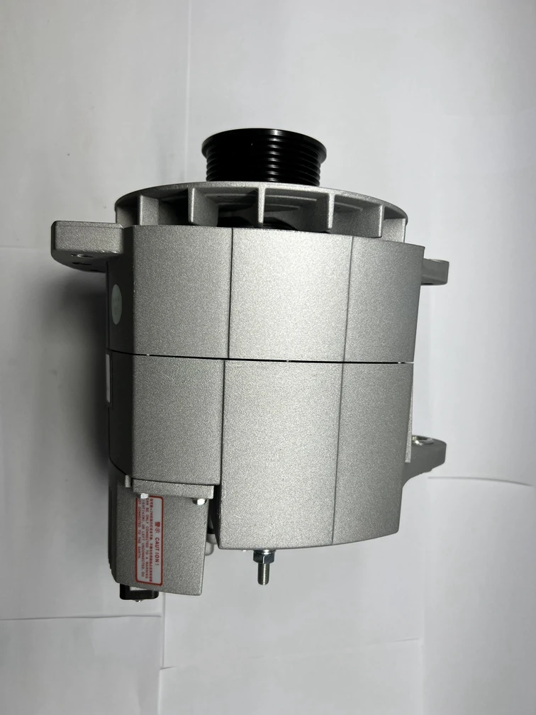 High Quality Bus Accessories 8sc3238 Bus Truck Generator Car Alternator