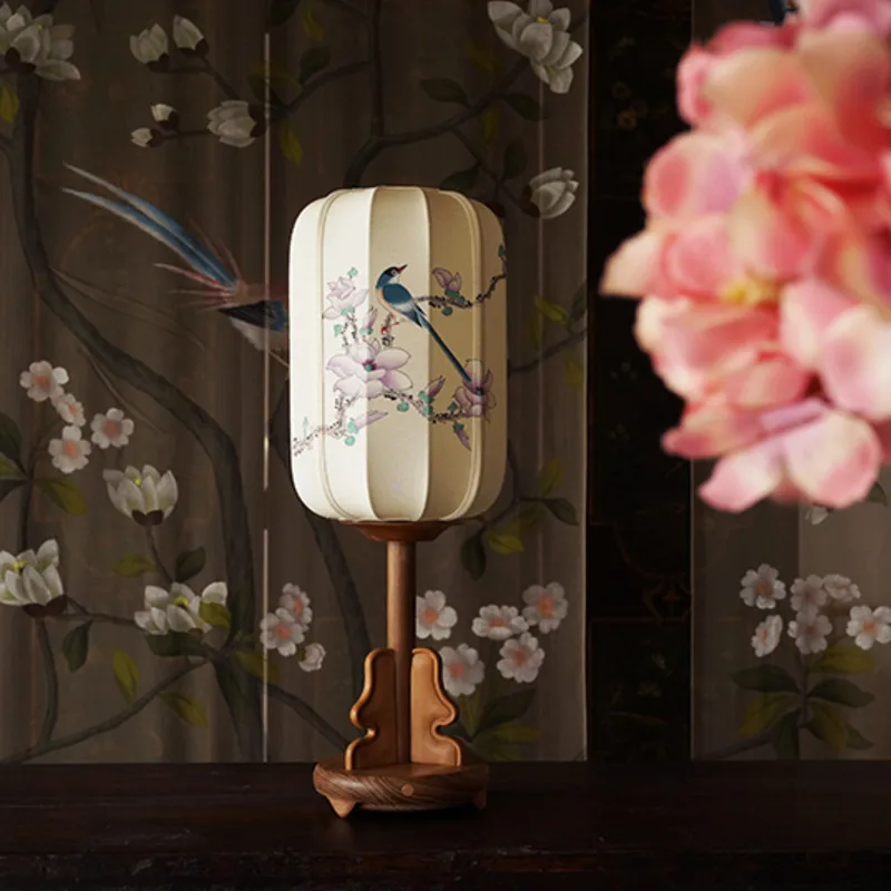 Chinese Cloth Art Table Lamp Small Hand-Painted Teen Silk Night Lights Advanced Sense Study Bedroom Bedside Lamp