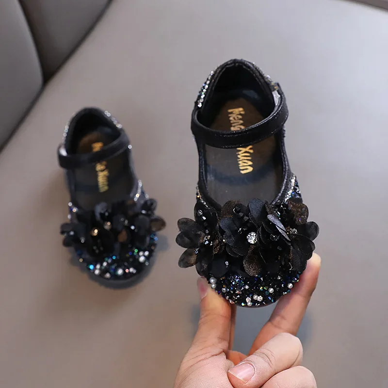 Leather Girls Ballet Shoes for Spring with Sequins and Glitter